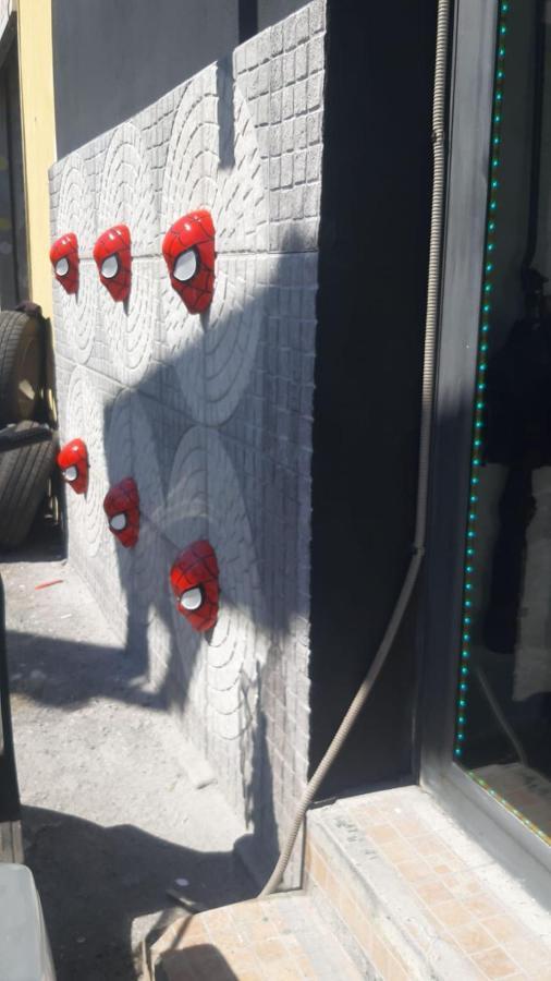 Spiderman House Hotel Catania-Fontanarossai nemzetközi repülőtér Kültér fotó
