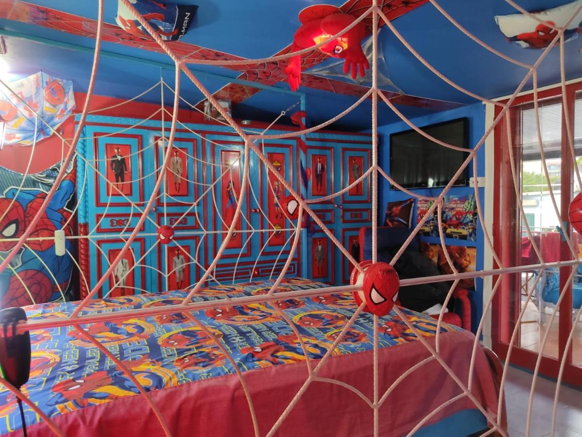 Spiderman House Hotel Catania-Fontanarossai nemzetközi repülőtér Kültér fotó