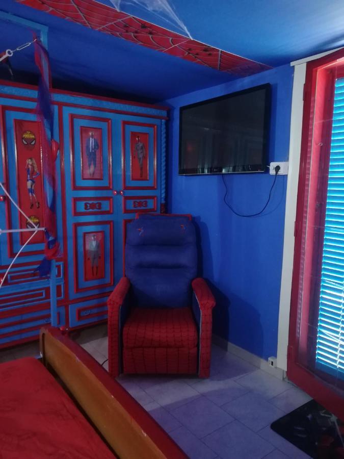 Spiderman House Hotel Catania-Fontanarossai nemzetközi repülőtér Kültér fotó